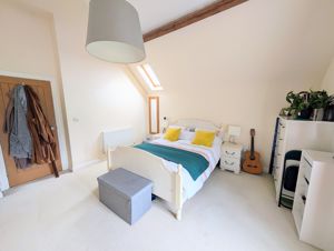 Photo 8- click for photo gallery